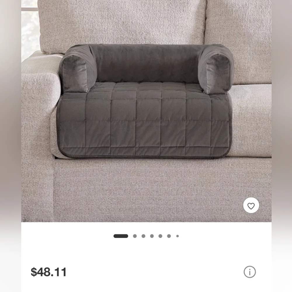 N/A pet couch